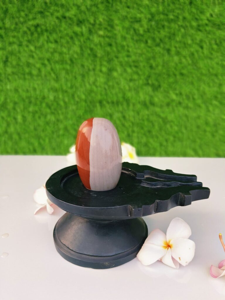 Ardhnarishwar-shivling