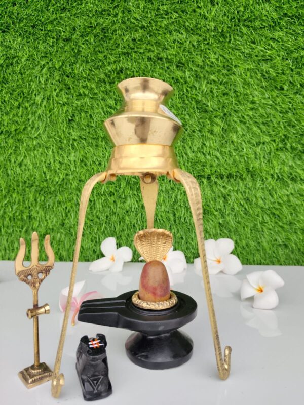 tilak narmadeshwar shivling